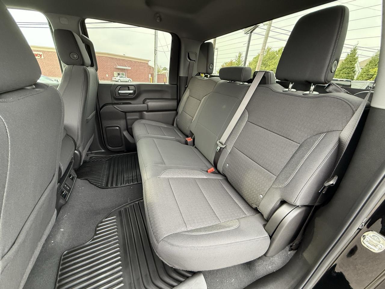 2026 Chevrolet Silverado 2500HD Custom Crestwood KY
