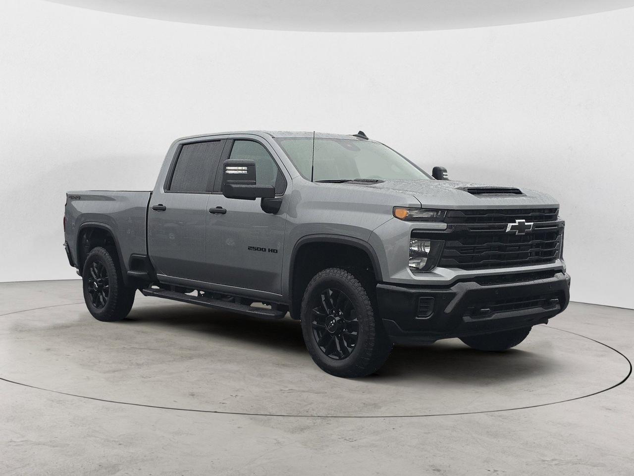 2026 Chevrolet Silverado 2500HD Custom