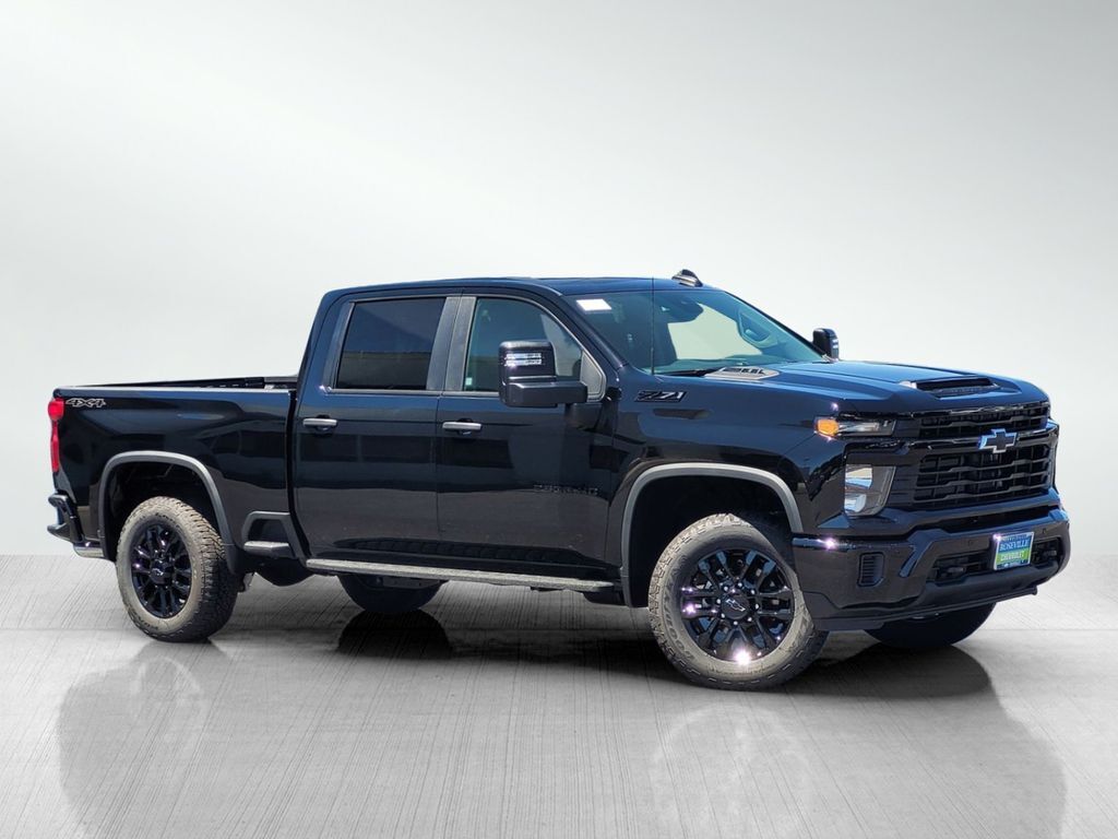 2026 Chevrolet Silverado 2500HD Custom
