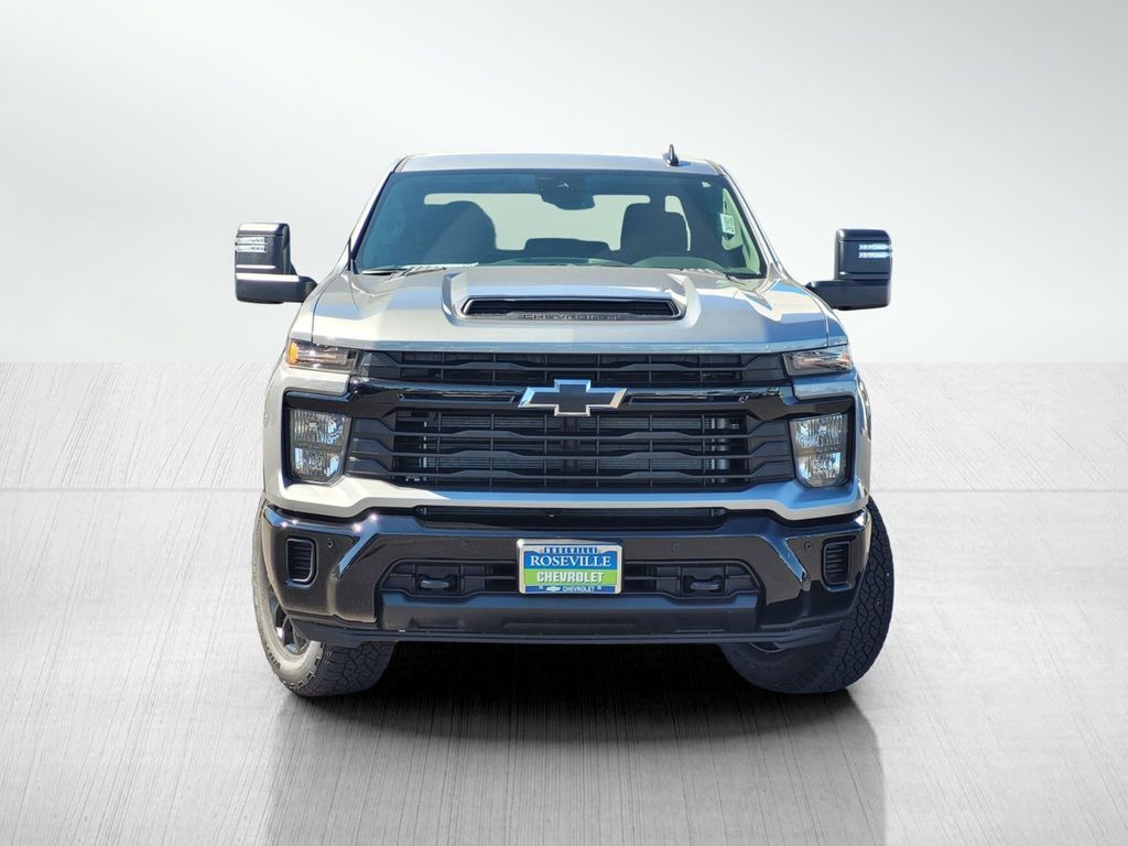 2026 Chevrolet Silverado 2500HD Custom