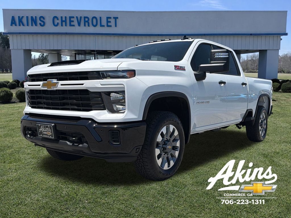 2026 Chevrolet Silverado 2500HD Custom