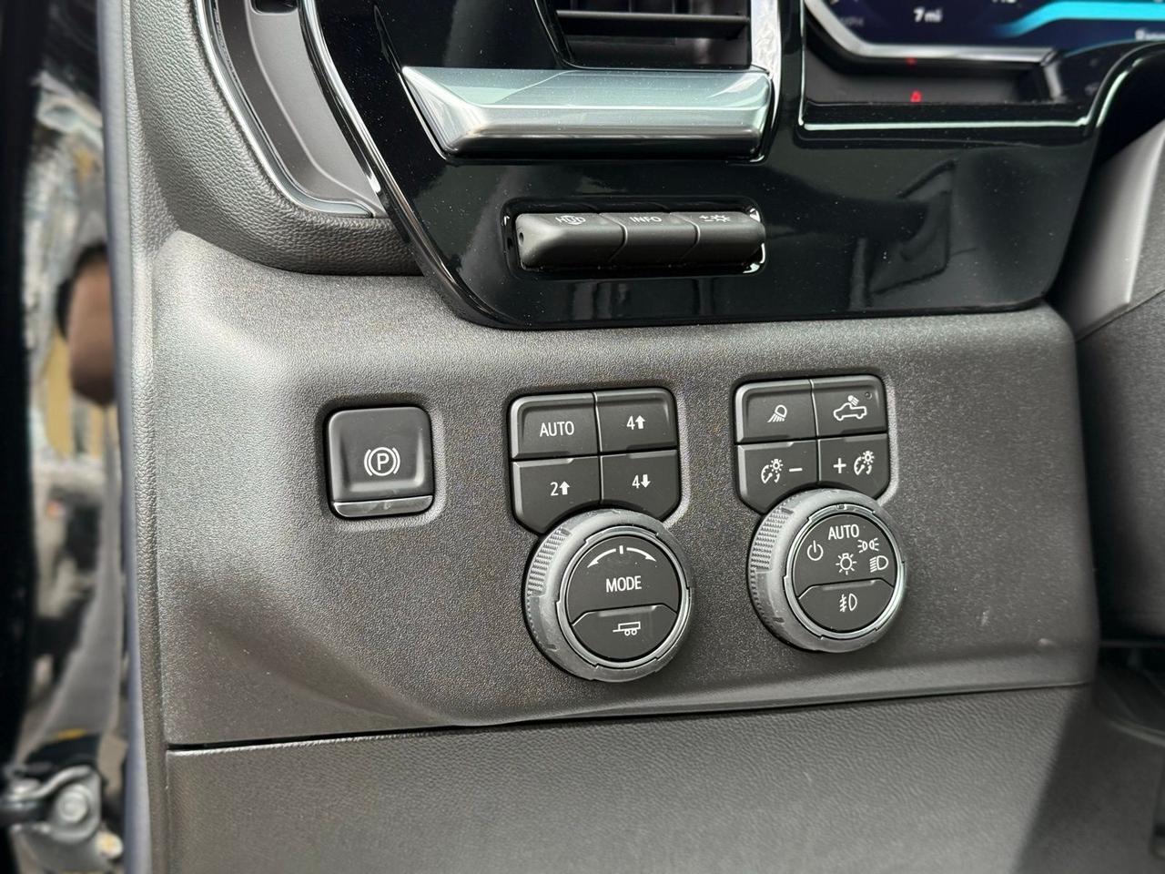 2026 Chevrolet Silverado 2500HD High Country Crestwood KY