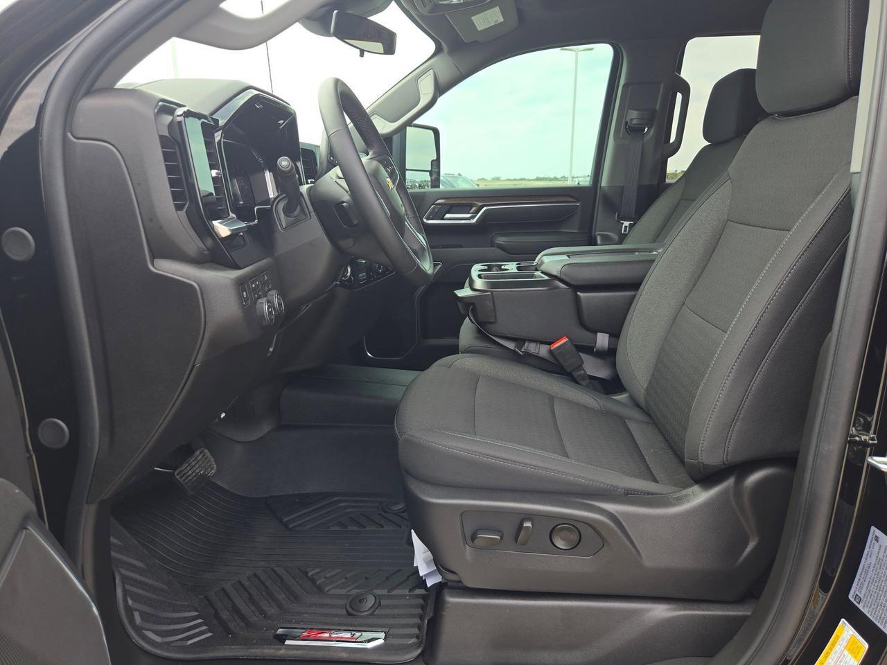 2026 Chevrolet Silverado 2500HD LT Castroville TX