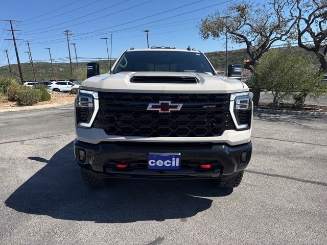 2026 Chevrolet Silverado 2500HD ZR2