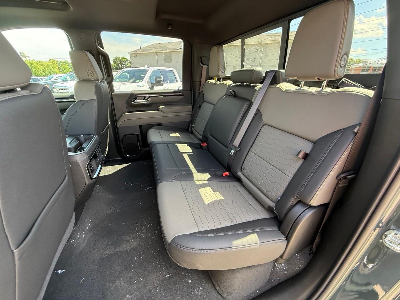 2026 Chevrolet Silverado 2500HD ZR2 Crestwood KY