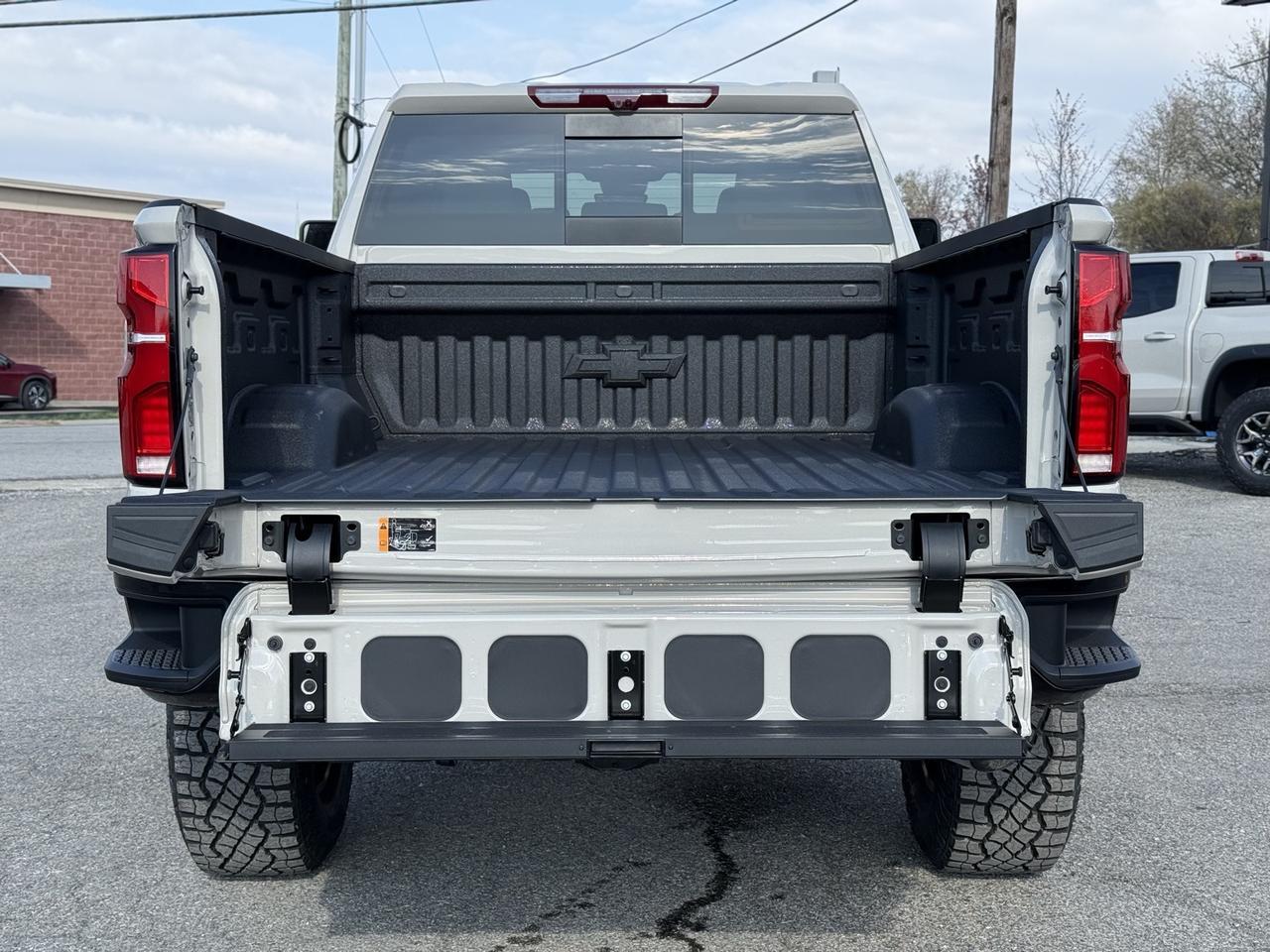 2026 Chevrolet Silverado 2500HD ZR2 Crestwood KY