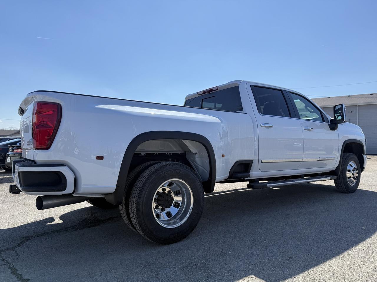 2026 Chevrolet Silverado 3500HD High Country Crestwood KY