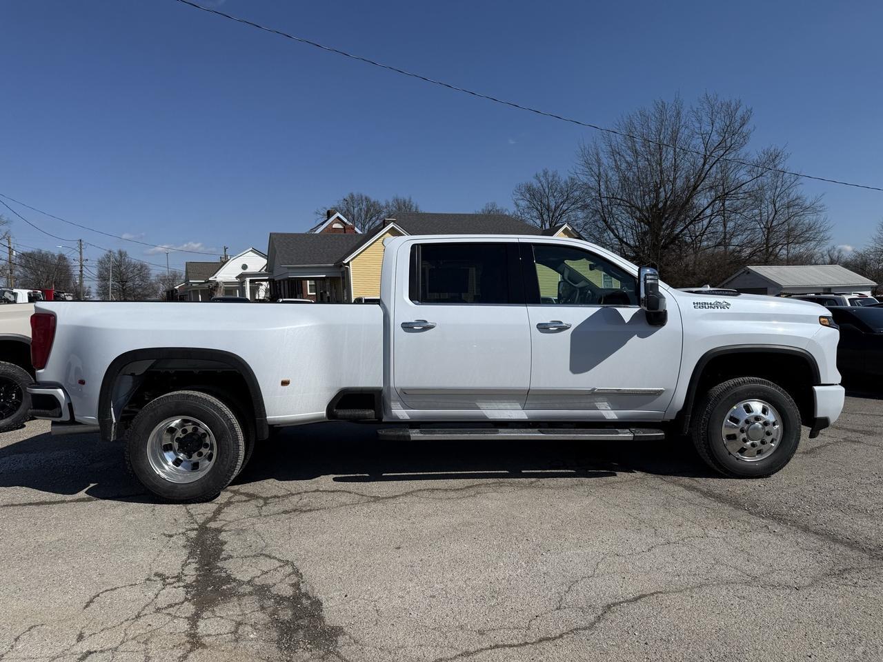2026 Chevrolet Silverado 3500HD High Country Crestwood KY