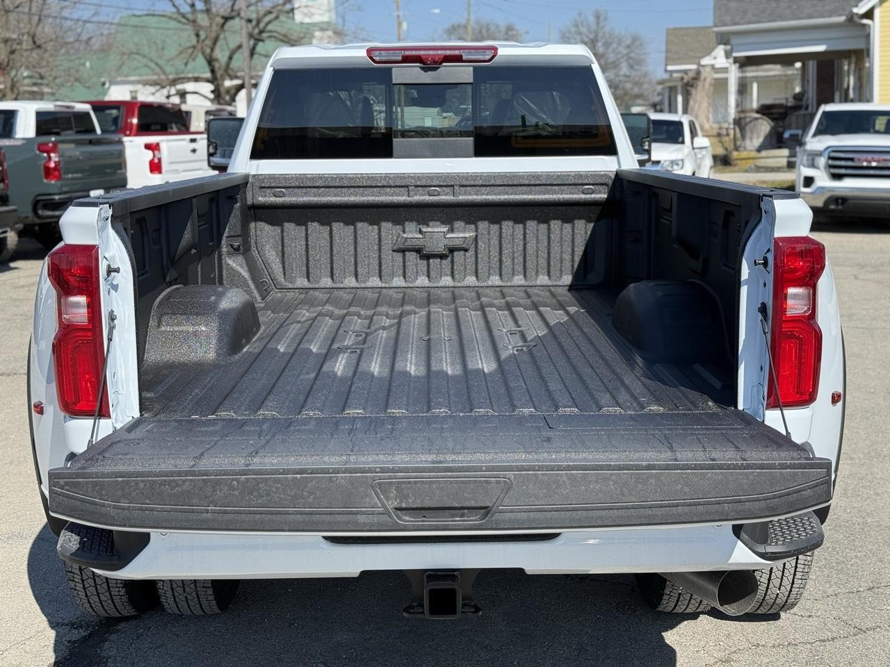 2026 Chevrolet Silverado 3500HD High Country Crestwood KY