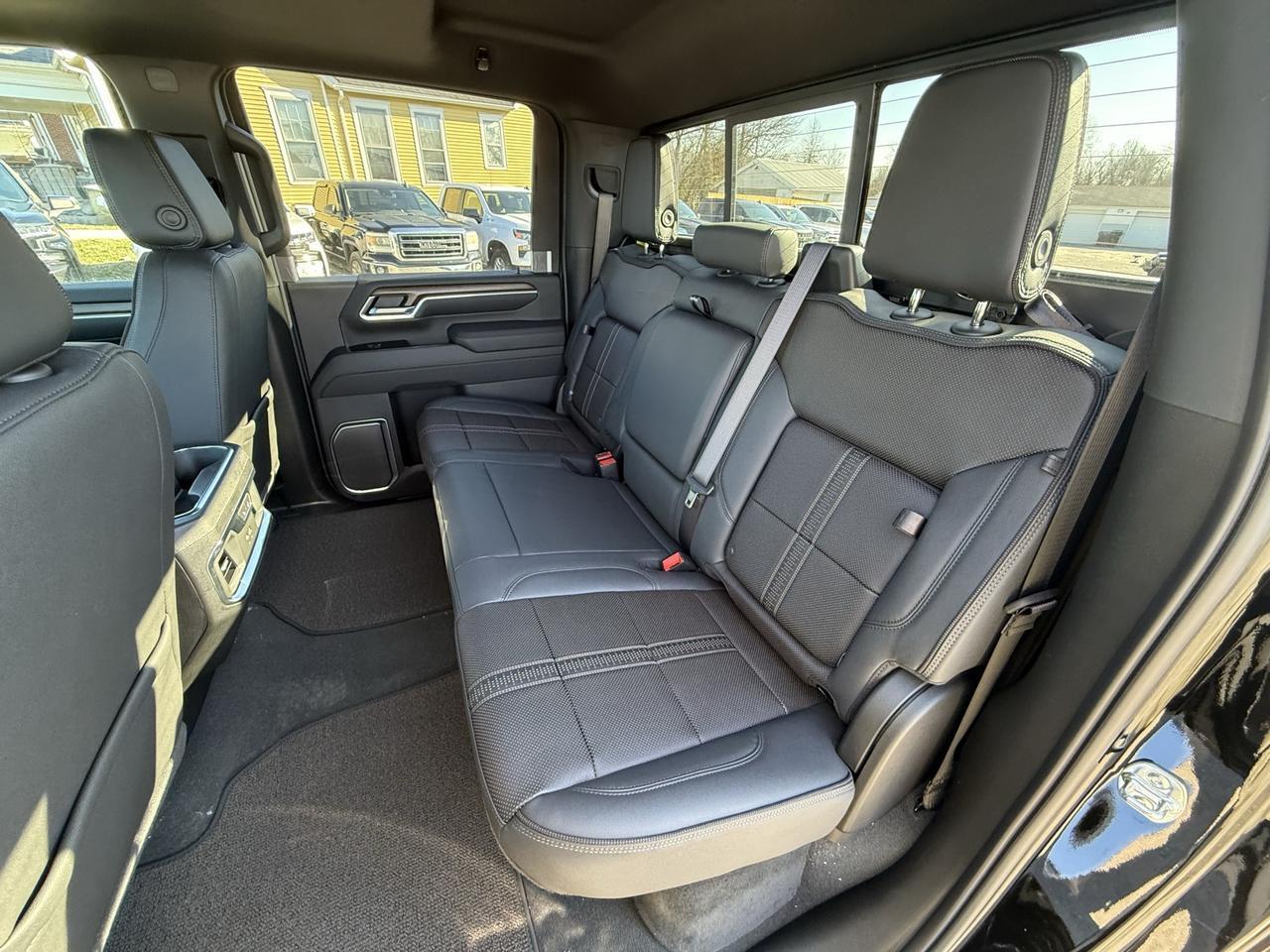 2026 Chevrolet Silverado 3500HD High Country Crestwood KY