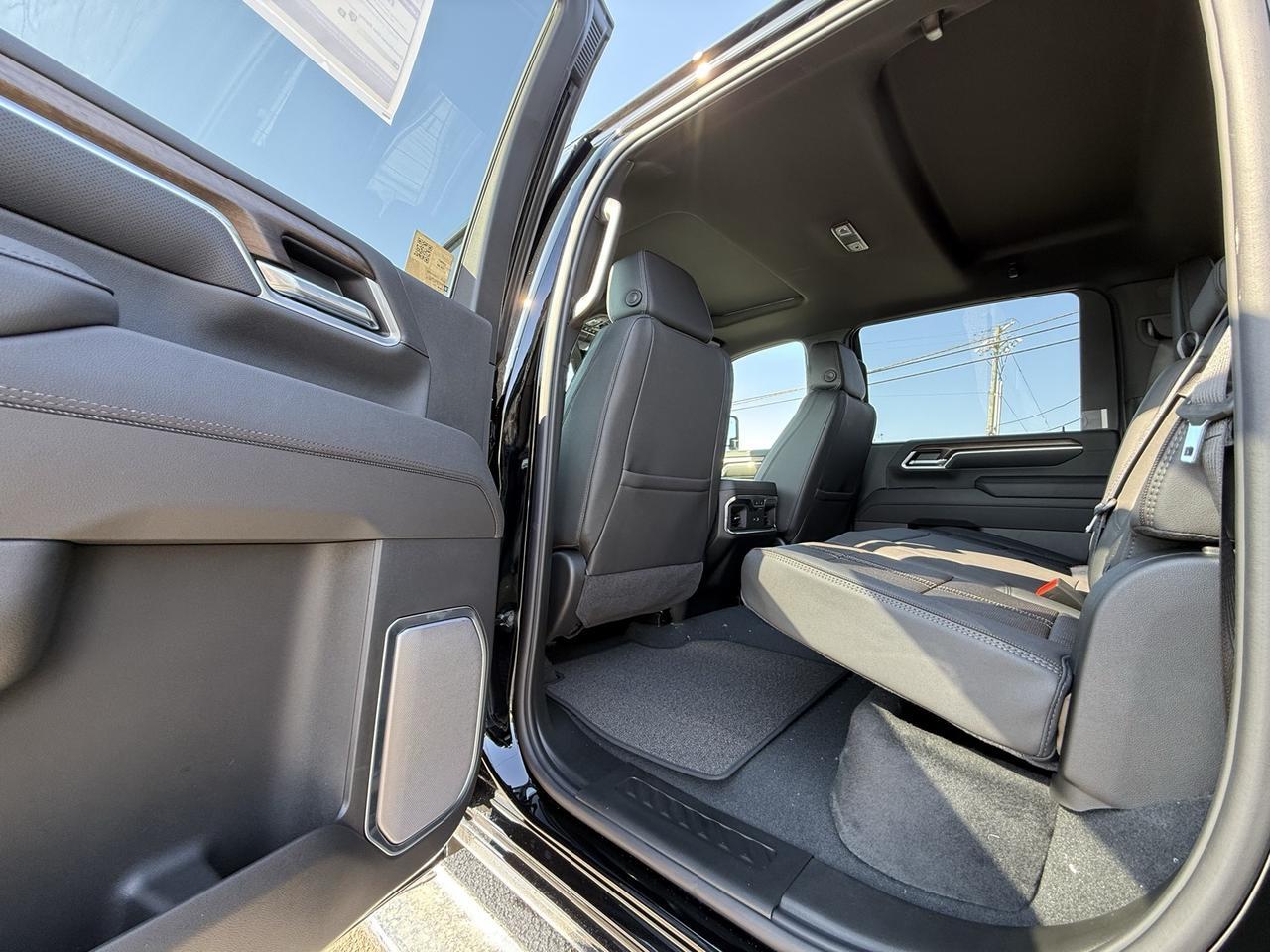 2026 Chevrolet Silverado 3500HD High Country Crestwood KY