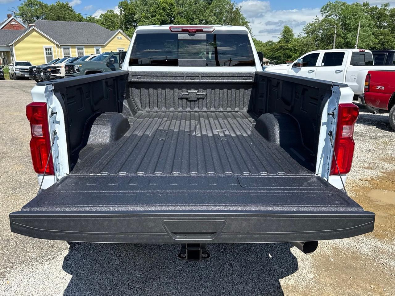2026 Chevrolet Silverado 3500HD High Country Crestwood KY