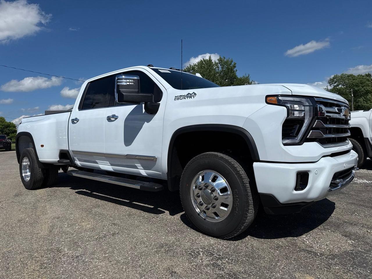 2026 Chevrolet Silverado 3500HD High Country Crestwood KY