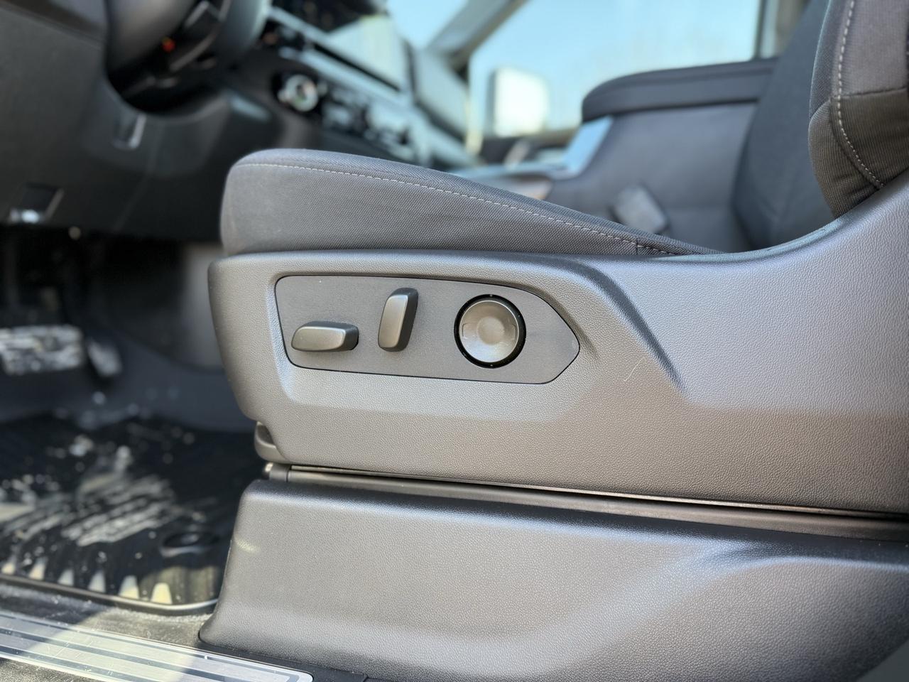 2026 Chevrolet Silverado 3500HD LT Crestwood KY