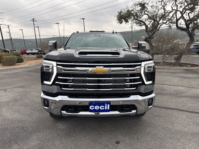 2026 Chevrolet Silverado 3500HD LTZ