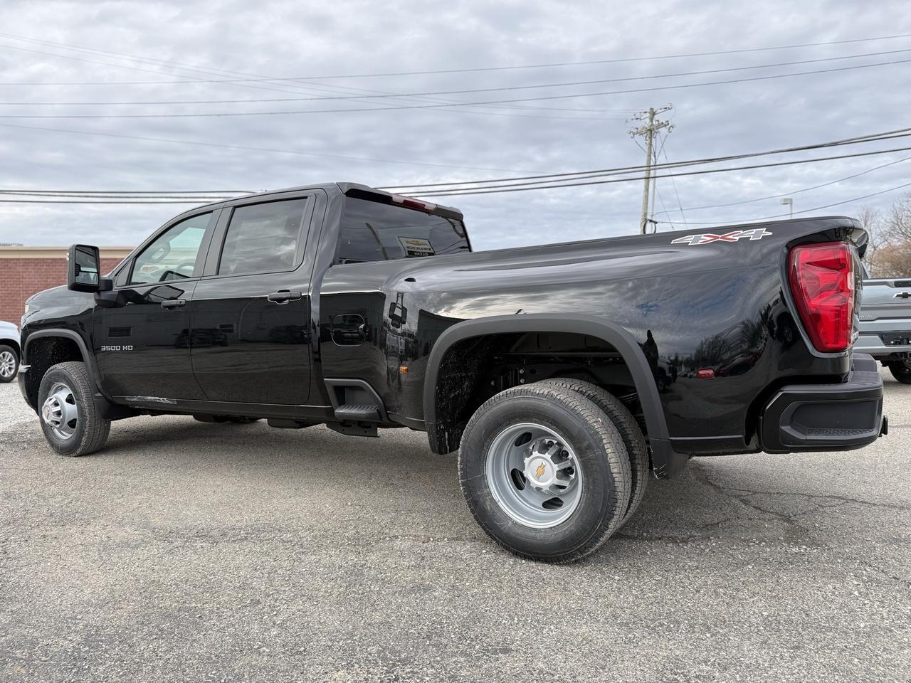 2026 Chevrolet Silverado 3500HD Work Truck Crestwood KY