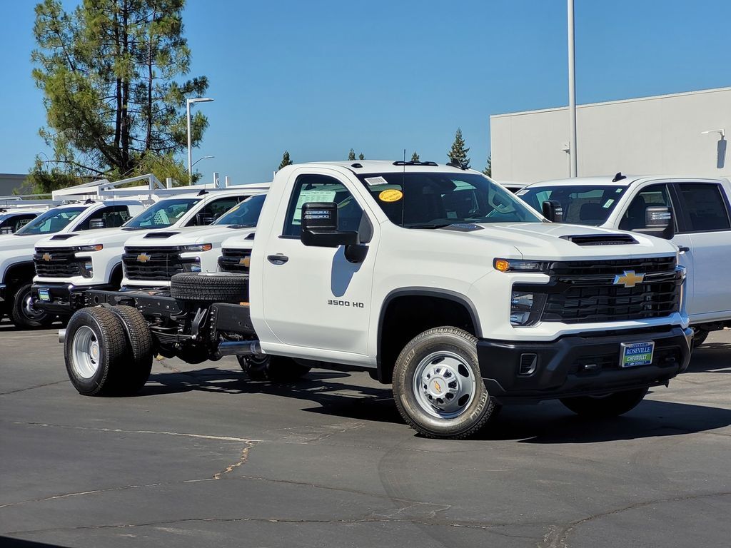 2026 Chevrolet Silverado 3500HD Work Truck