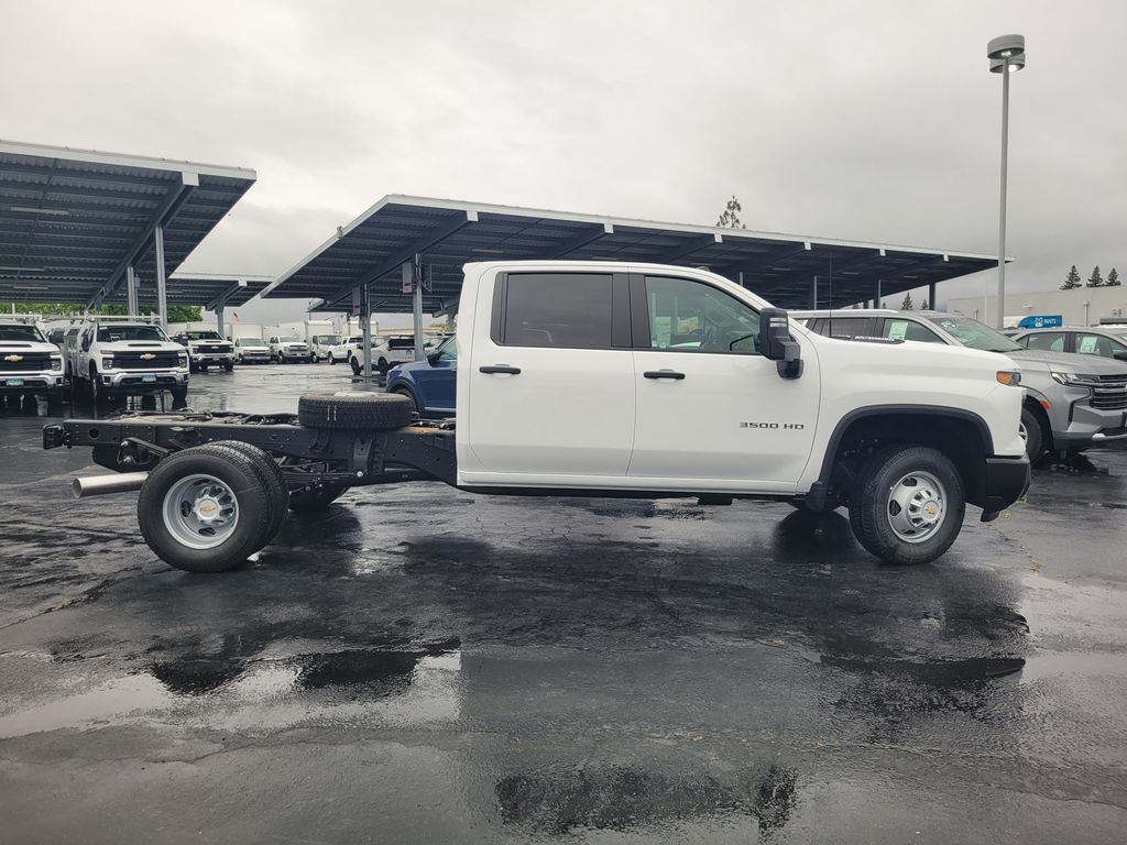 2026 Chevrolet Silverado 3500HD Work Truck