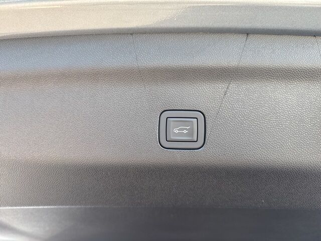 2026 Chevrolet Suburban High Country  TX 2026 Chevrolet Suburban High Country  TX