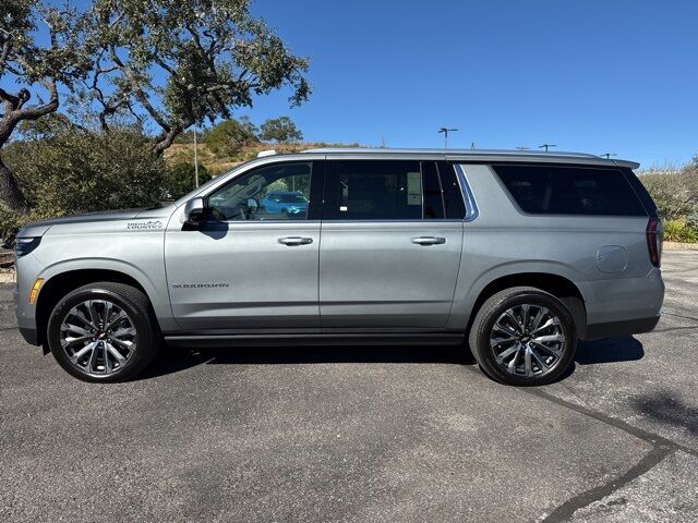 2026 Chevrolet Suburban High Country  TX 2026 Chevrolet Suburban High Country  TX