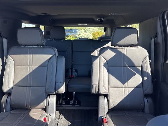 2026 Chevrolet Suburban High Country  TX 2026 Chevrolet Suburban High Country  TX