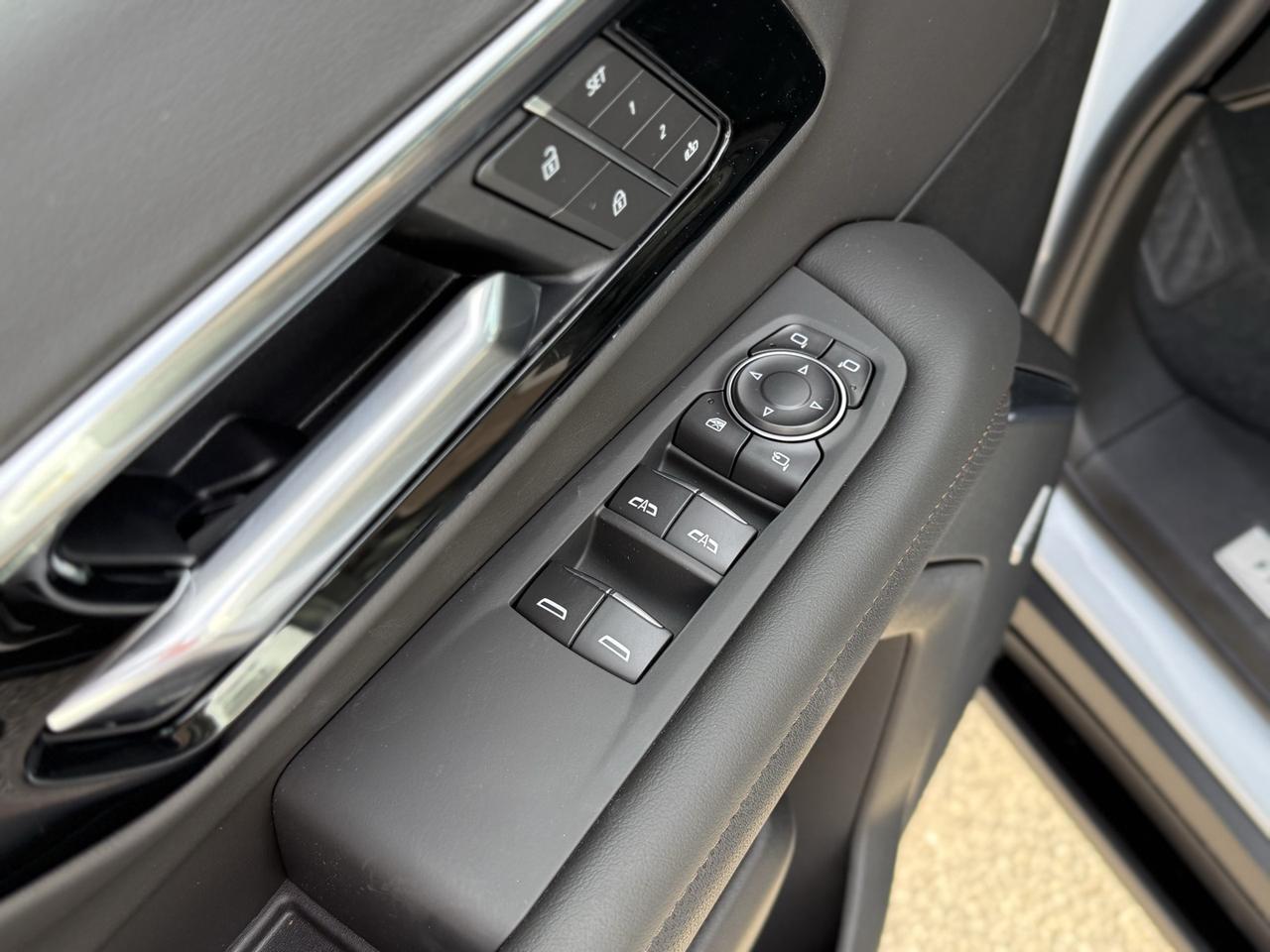 2026 Chevrolet Suburban High Country Crestwood KY