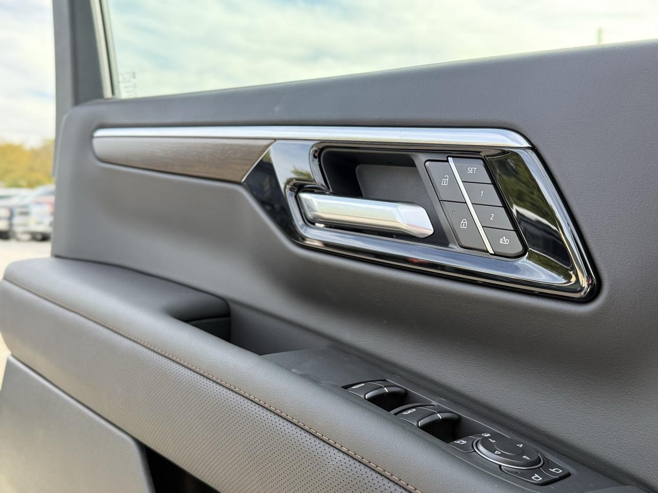 2026 Chevrolet Suburban High Country Crestwood KY