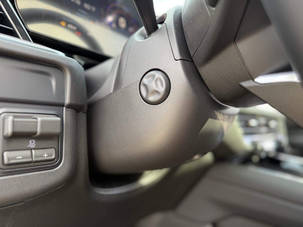 2026 Chevrolet Suburban High Country Crestwood KY
