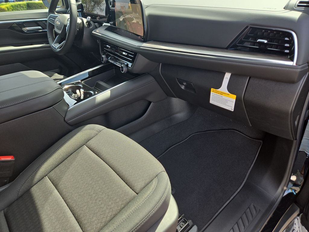 2026 Chevrolet Suburban LS Folsom CA