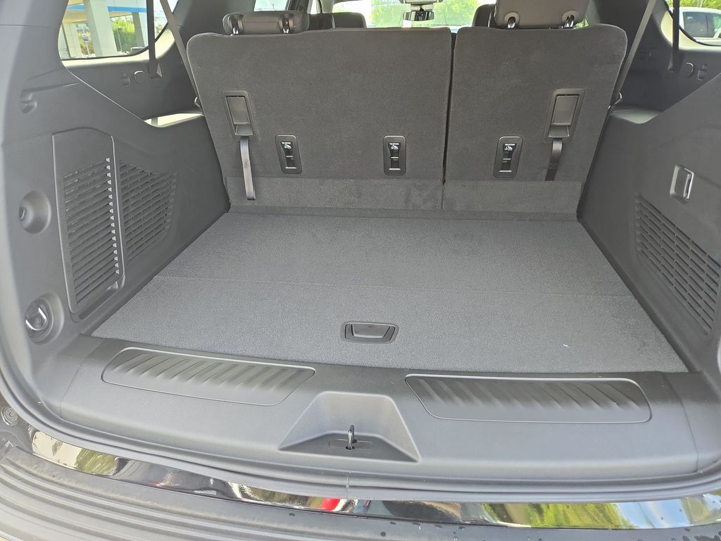 2026 Chevrolet Suburban LS Folsom CA