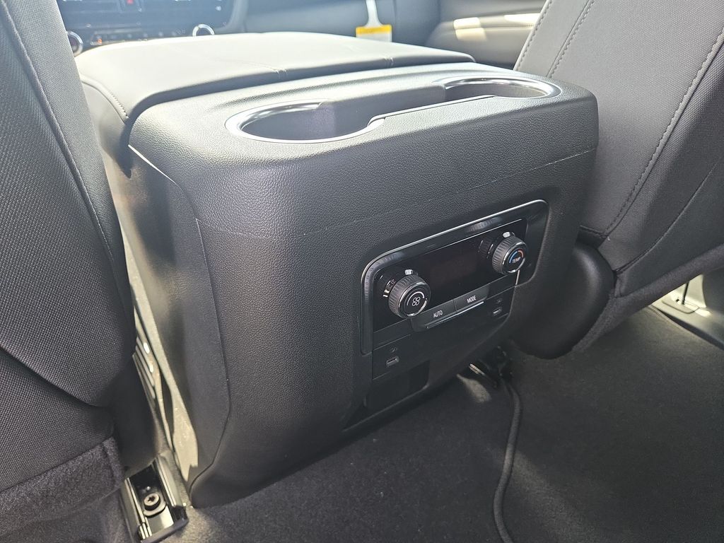 2026 Chevrolet Suburban LS Folsom CA