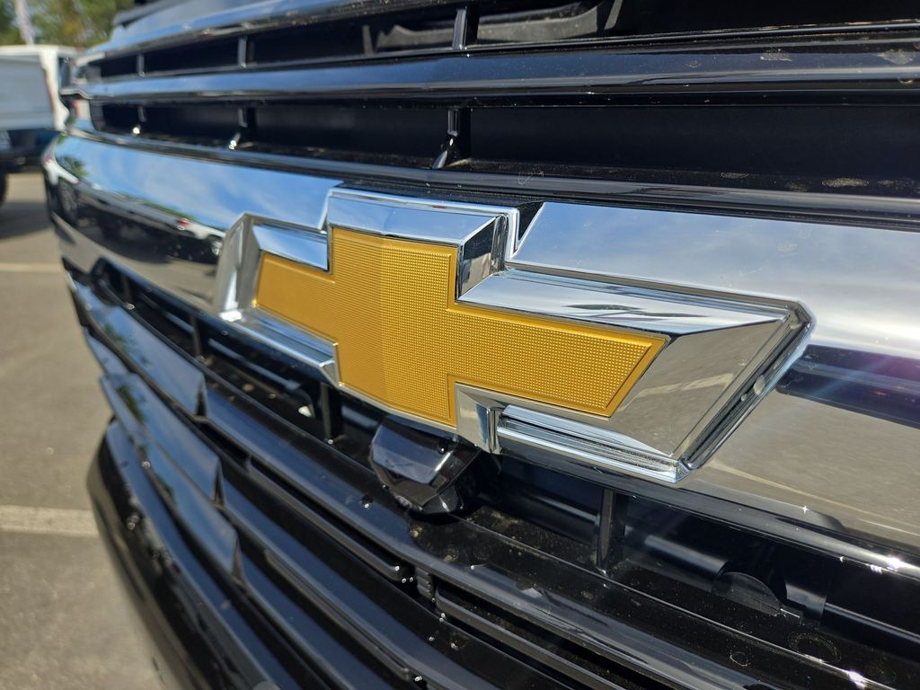 2026 Chevrolet Suburban LS Folsom CA