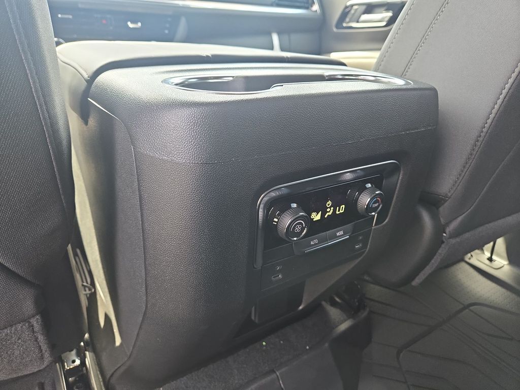 2026 Chevrolet Suburban LS Folsom CA