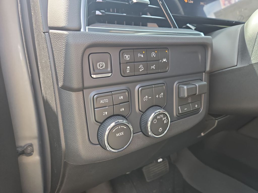 2026 Chevrolet Suburban LS Folsom CA