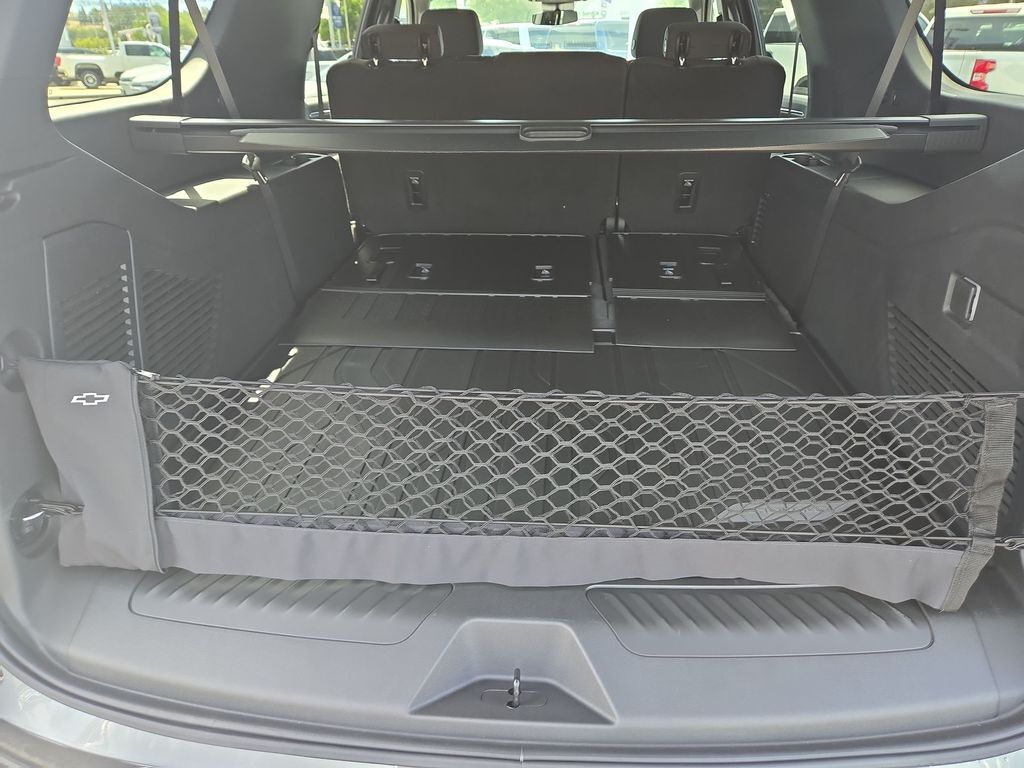 2026 Chevrolet Suburban LS Folsom CA