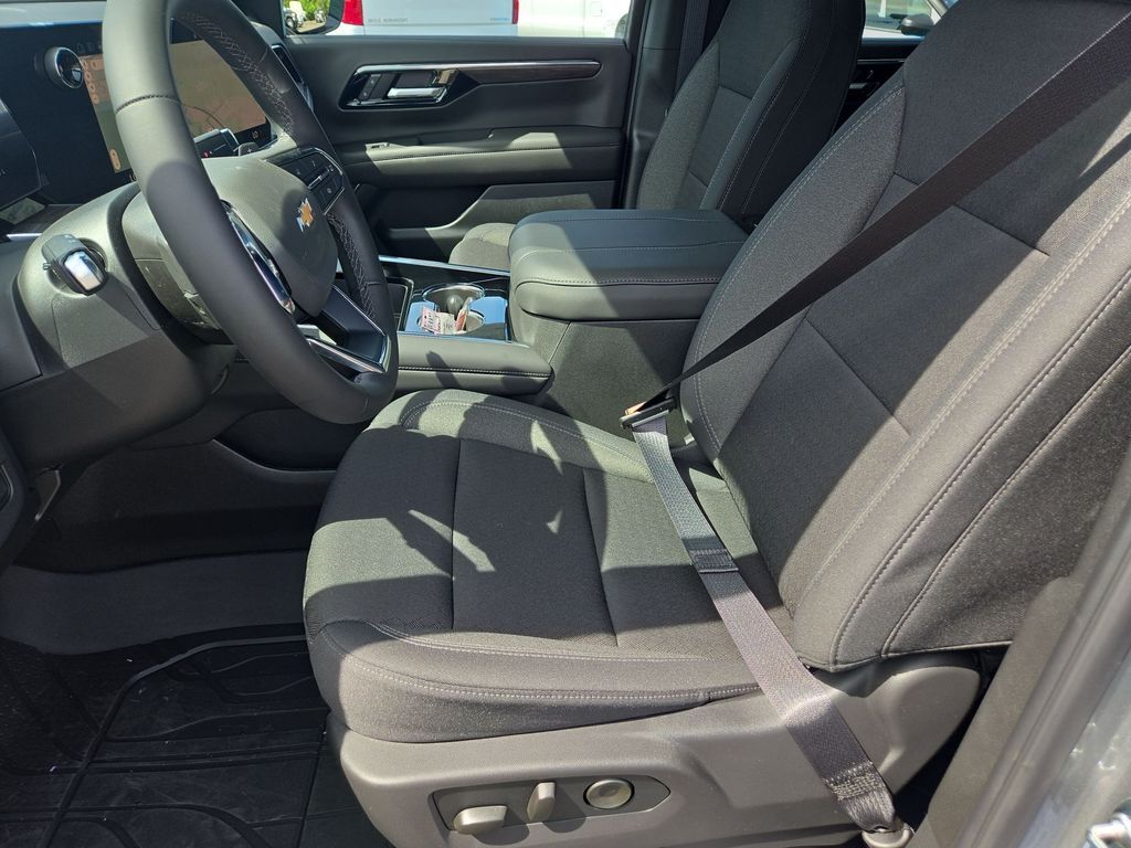 2026 Chevrolet Suburban LS Folsom CA