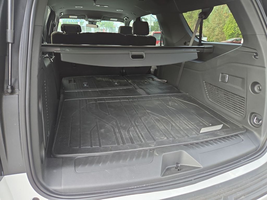 2026 Chevrolet Suburban LS Folsom CA