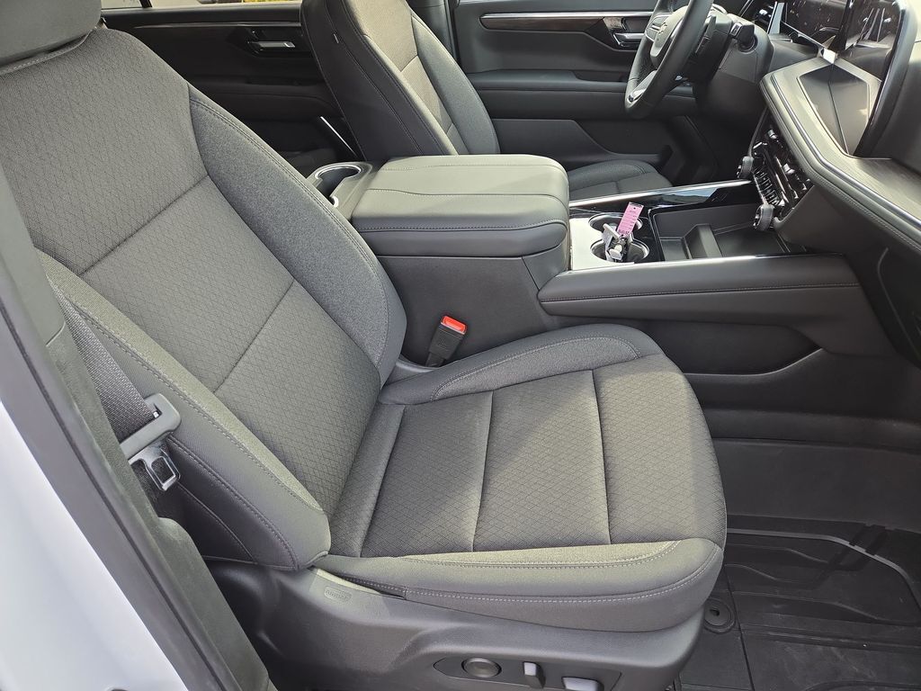 2026 Chevrolet Suburban LS Folsom CA
