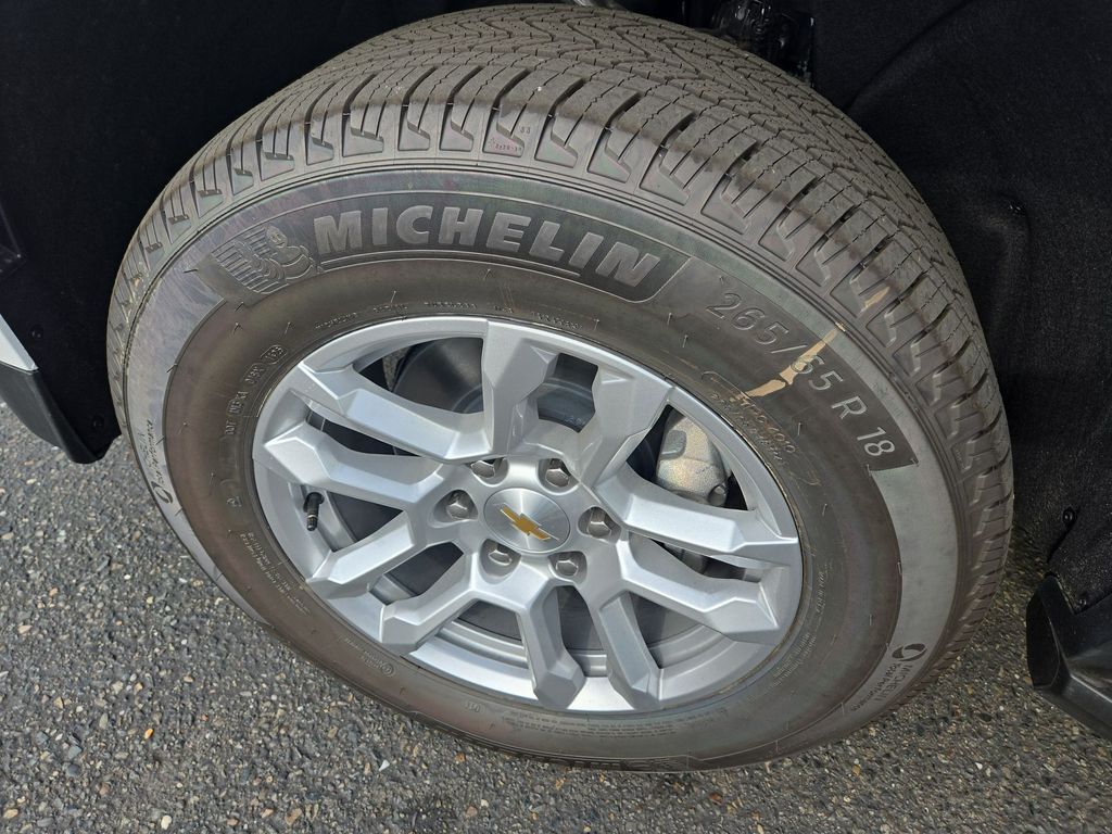 2026 Chevrolet Suburban LS Folsom CA