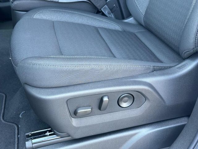 2026 Chevrolet Suburban LS Farmington MO