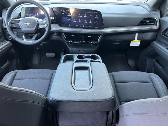 2026 Chevrolet Suburban LS Farmington MO
