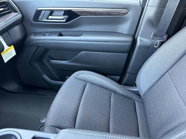 2026 Chevrolet Suburban LS Farmington MO