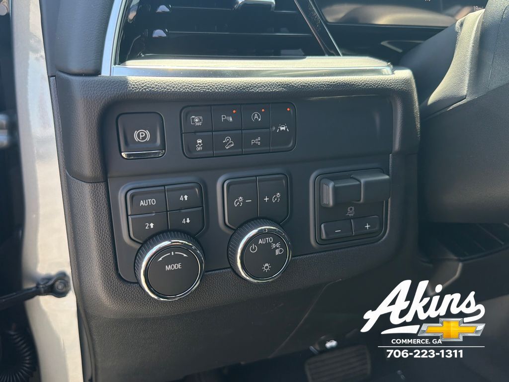 2026 Chevrolet Suburban LS Commerce GA