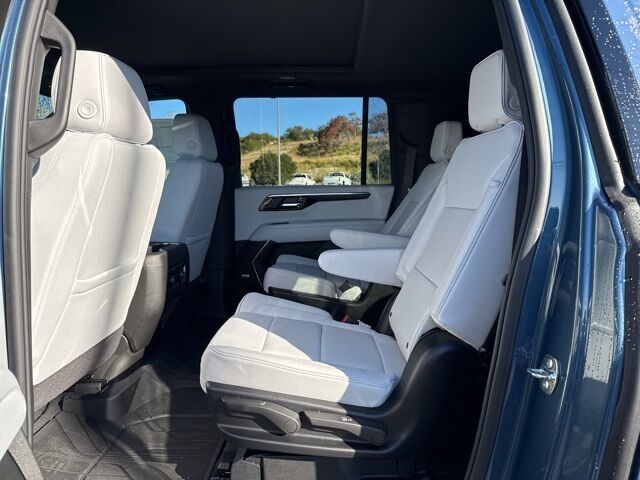 2026 Chevrolet Suburban Premier Kerrville TX
