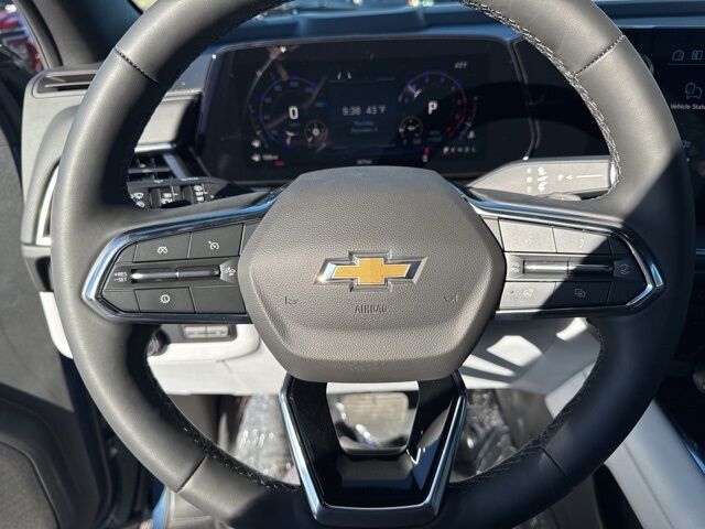 2026 Chevrolet Suburban Premier Kerrville TX