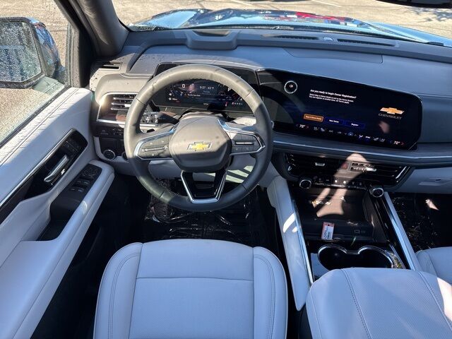 2026 Chevrolet Suburban Premier Kerrville TX