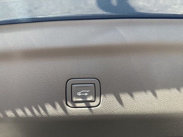 2026 Chevrolet Suburban Premier Kerrville TX