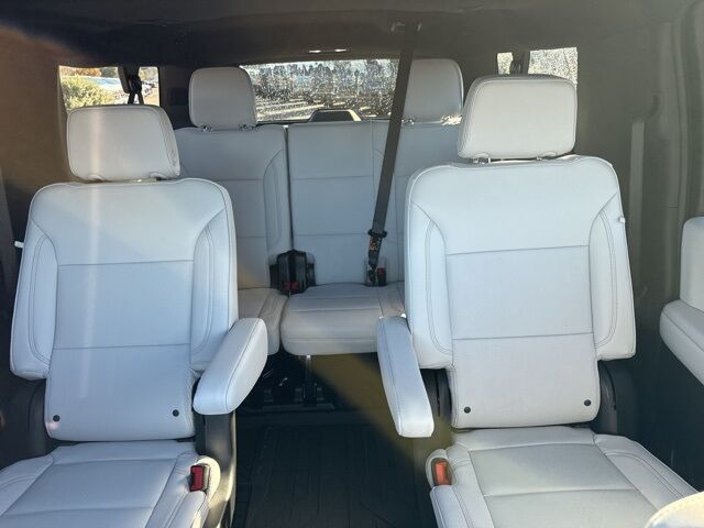 2026 Chevrolet Suburban Premier Kerrville TX