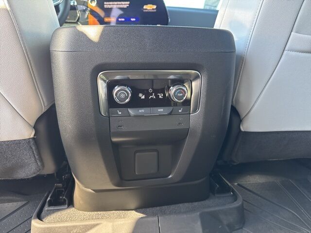 2026 Chevrolet Suburban Premier Kerrville TX