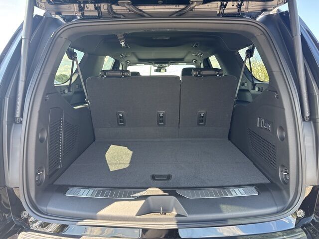 2026 Chevrolet Suburban Premier Kerrville TX